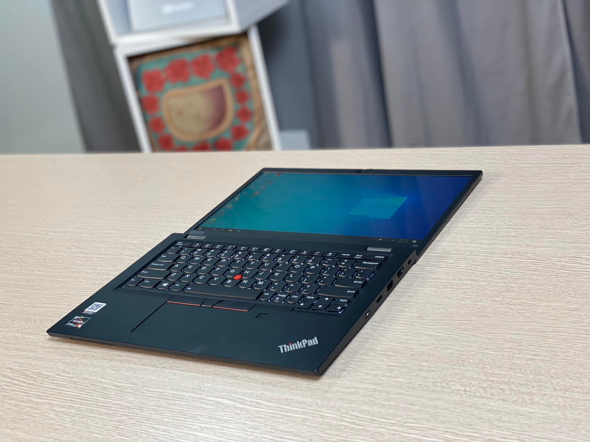 Laptop Lenovo Thinkpad S2 Gen 6-2.jpeg